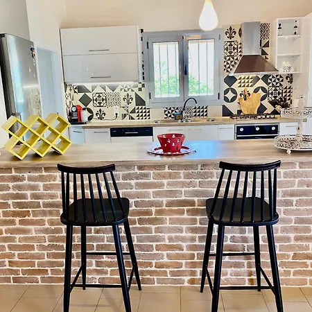 Elena - Private In The Heart Of Nature Ханья