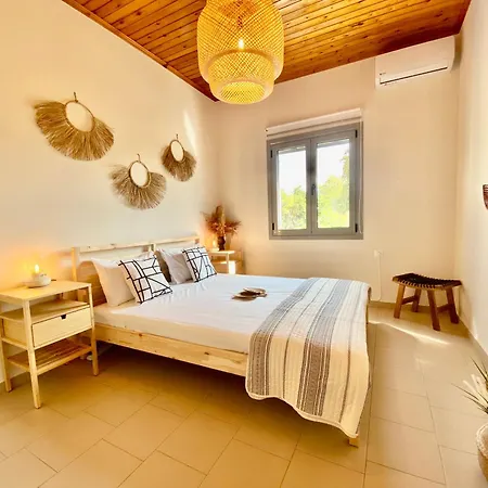 Elena - Private In The Heart Of Nature Villa