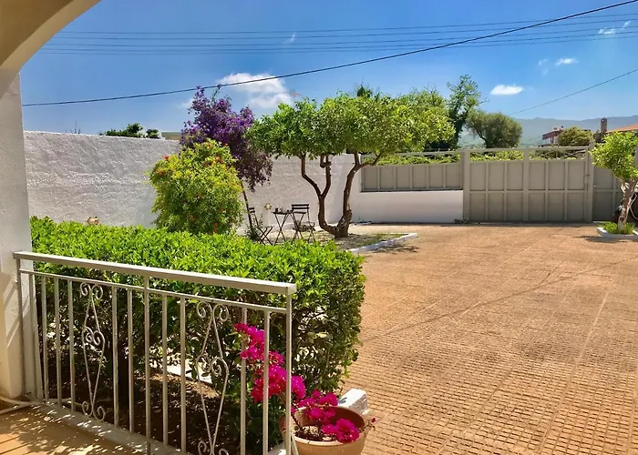 Elena - Private In The Heart Of Nature Villa *